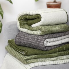 Lapuan Kankurit KAAMOS blanket white-olive and white-natures brown