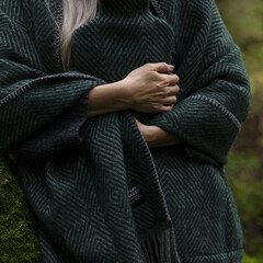 Lapuan Kankurit MARIA pocket shawl grey-green