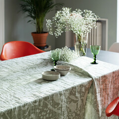 Lapuan Kankurit VILLIYRTIT tablecloth-blanket white-olive 